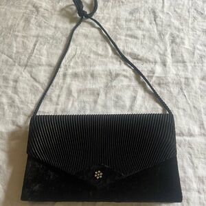 Chic Black Velvet Clutch with Strap